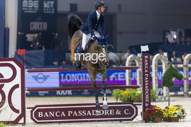 Maher Ben (GBR) riding Point Break_Verona_20241109_SS358125.jpg